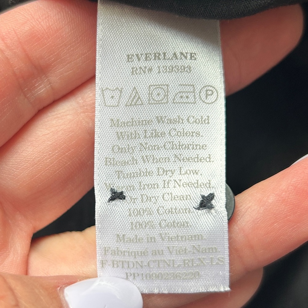 Everlane Women's Button Down Shirt Sheer black - Picture 4 of 7